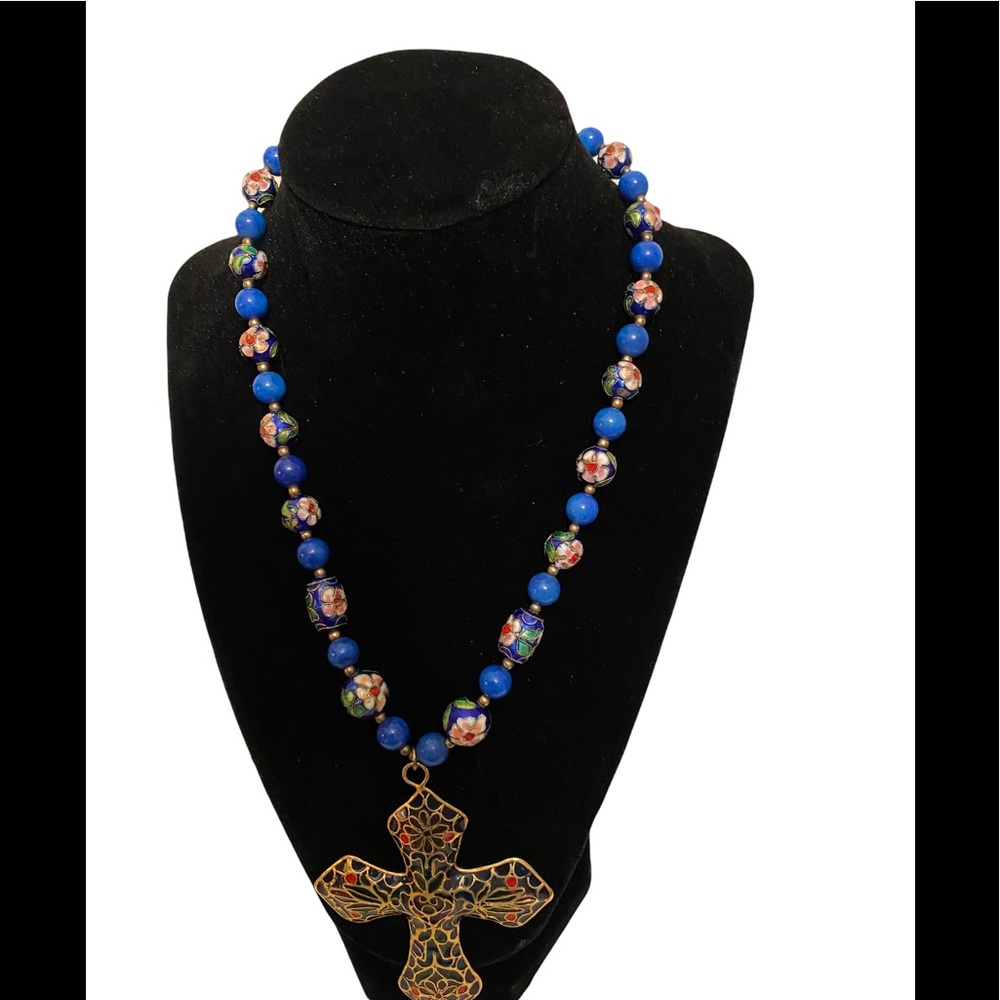 Vintage Beaded Pendant Necklace